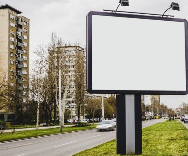 Digitalna tiskarna vam natisne različen promocijski material